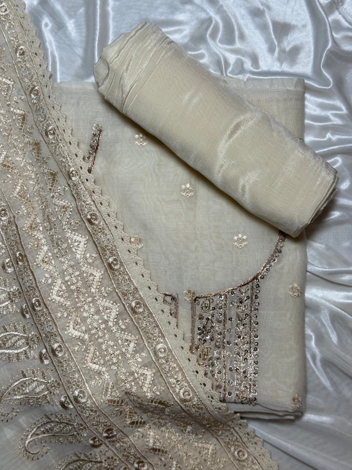 Dove White